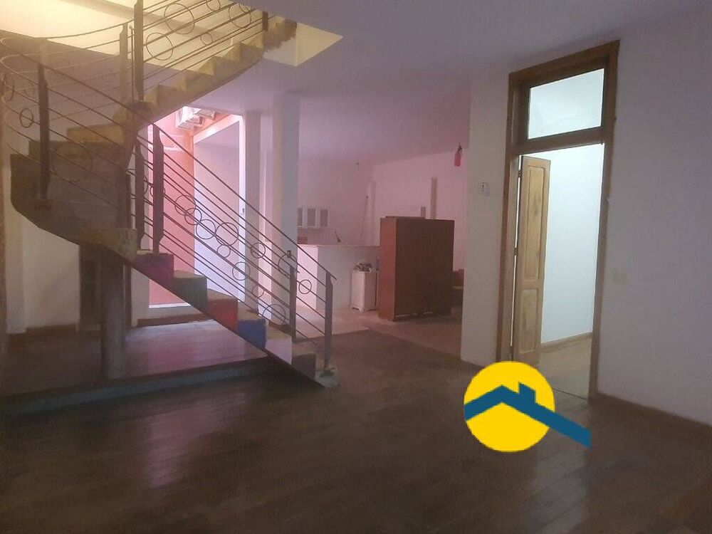 Casa, 4 quartos, 240 m² - Foto 4