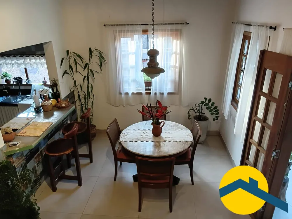 Casa, 3 quartos, 130 m² - Foto 2