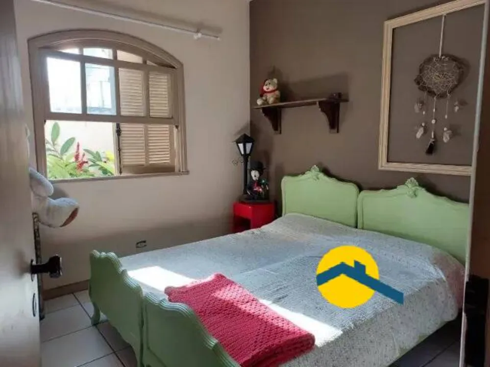 Casa, 5 quartos, 250 m² - Foto 9