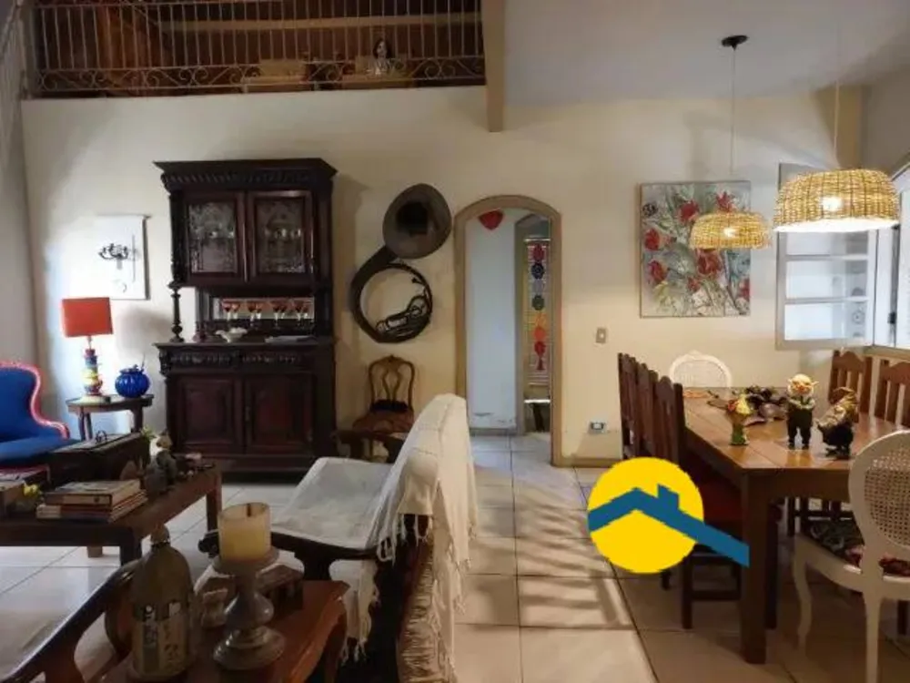Casa, 5 quartos, 250 m² - Foto 5
