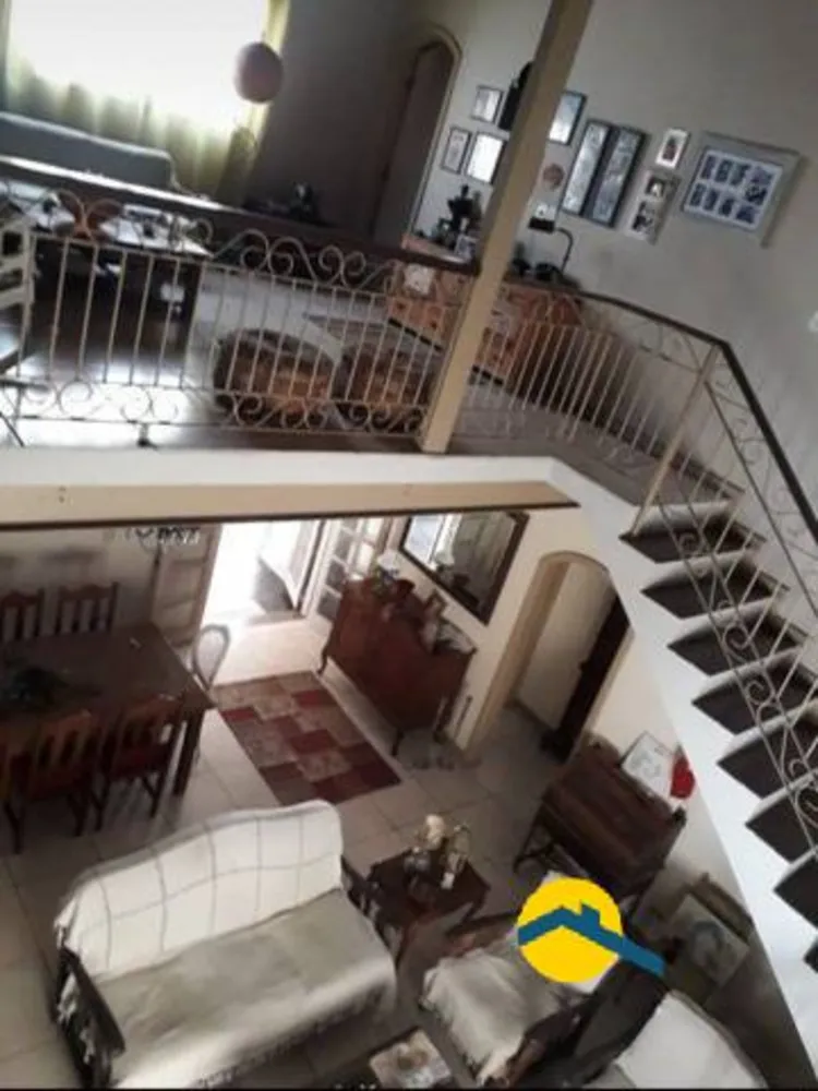 Casa, 5 quartos, 250 m² - Foto 7