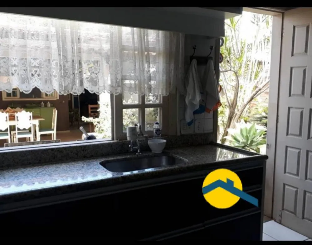 Casa, 5 quartos, 250 m² - Foto 18