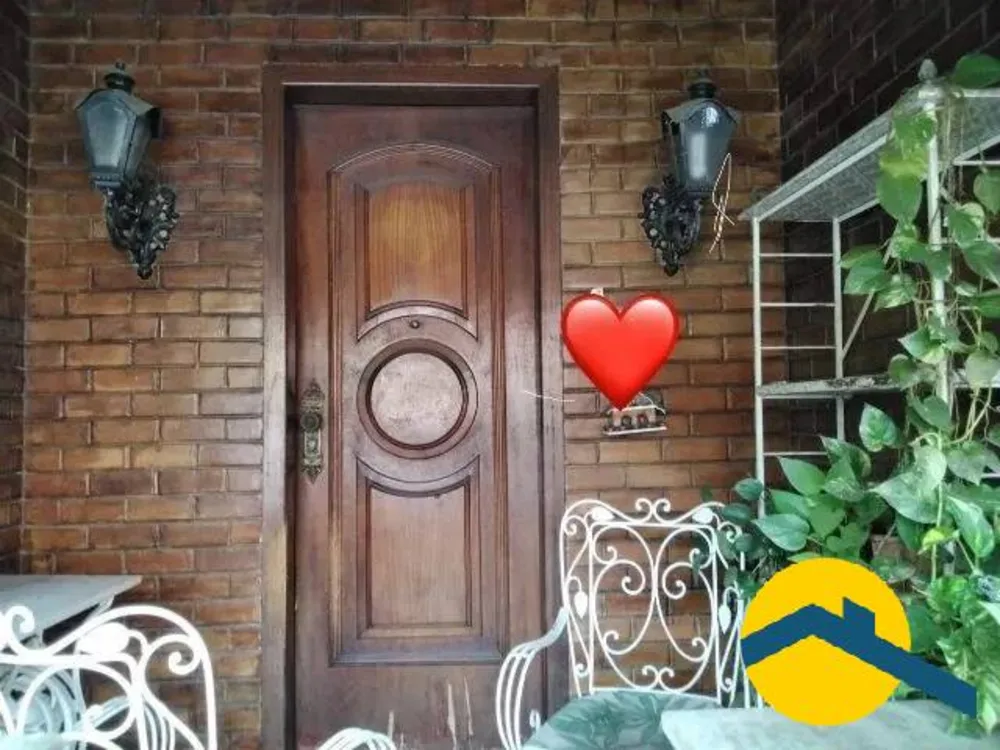 Casa, 3 quartos, 206 m² - Foto 2