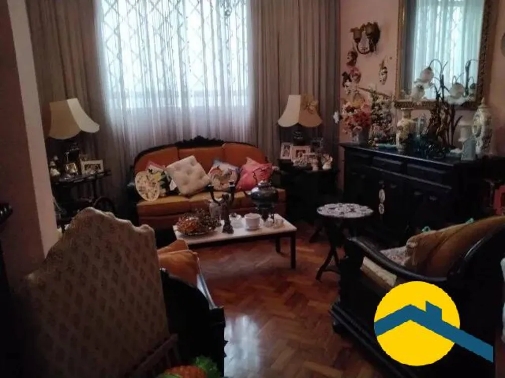 Casa, 3 quartos, 206 m² - Foto 1