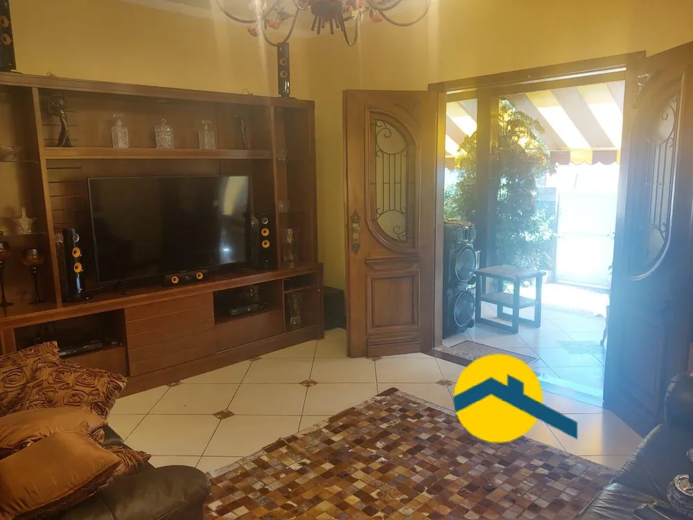 Casa, 3 quartos, 128 m² - Foto 2