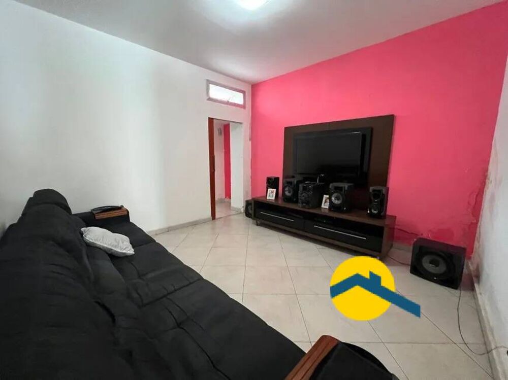 Casa, 3 quartos, 200 m² - Foto 2