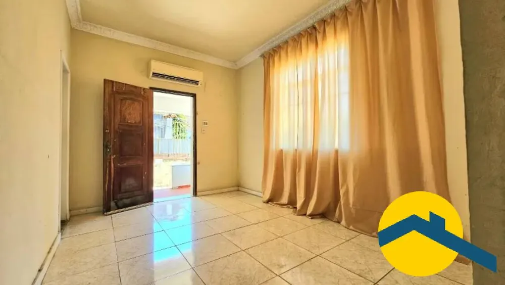 Casa, 4 quartos, 90 m² - Foto 1