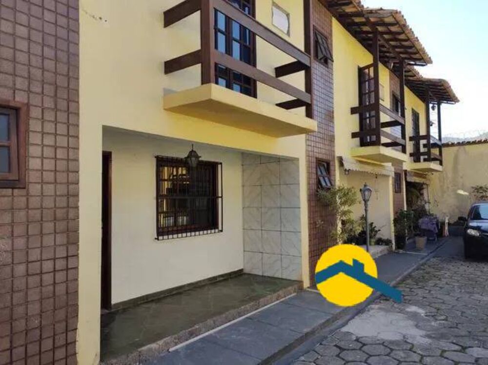Casa à venda com 2 quartos, 76m² - Foto 2