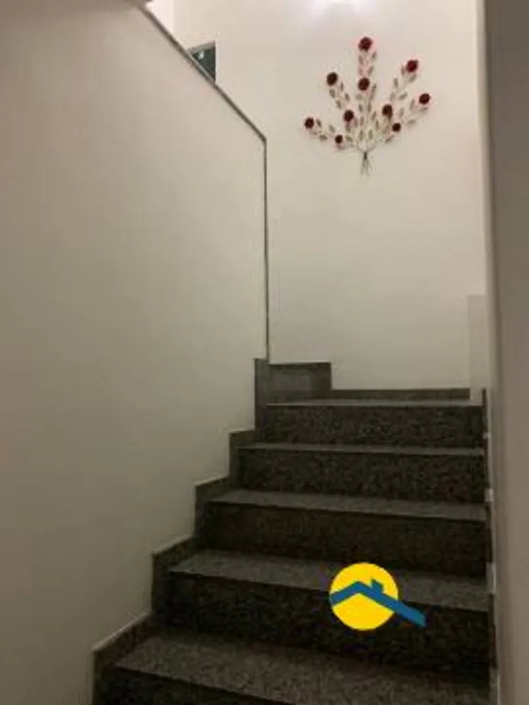 Casa, 4 quartos, 220 m² - Foto 4