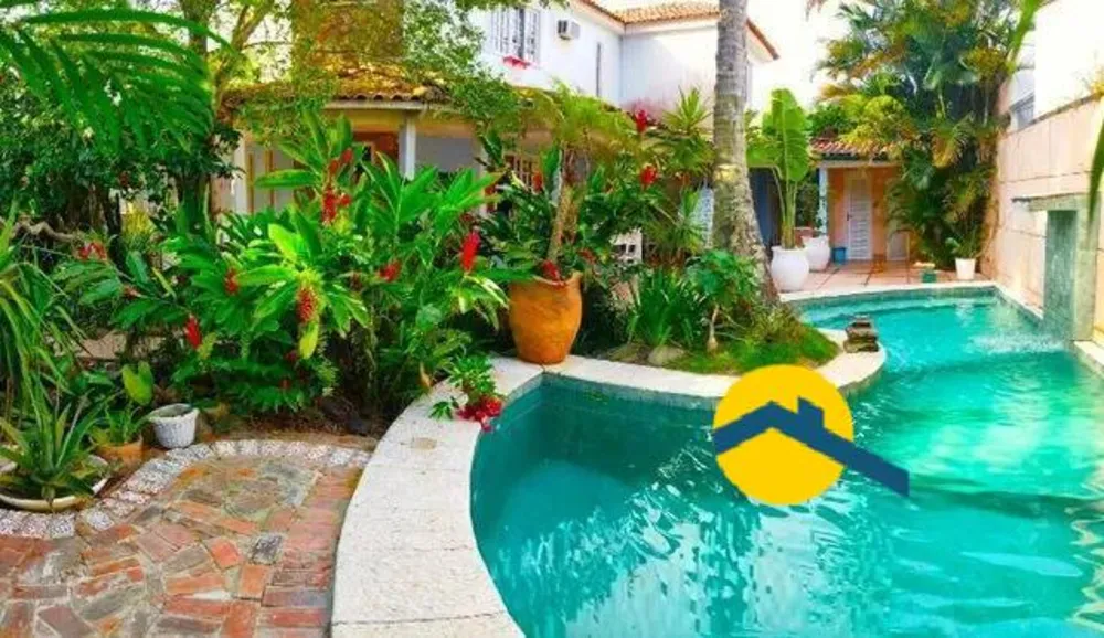 Casa, 3 quartos, 206 m² - Foto 1