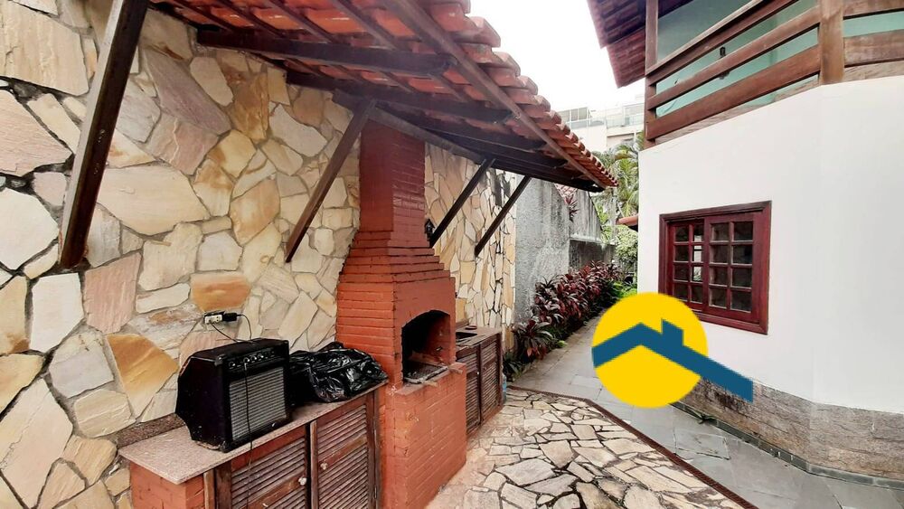 Casa à venda com 5 quartos, 437m² - Foto 4