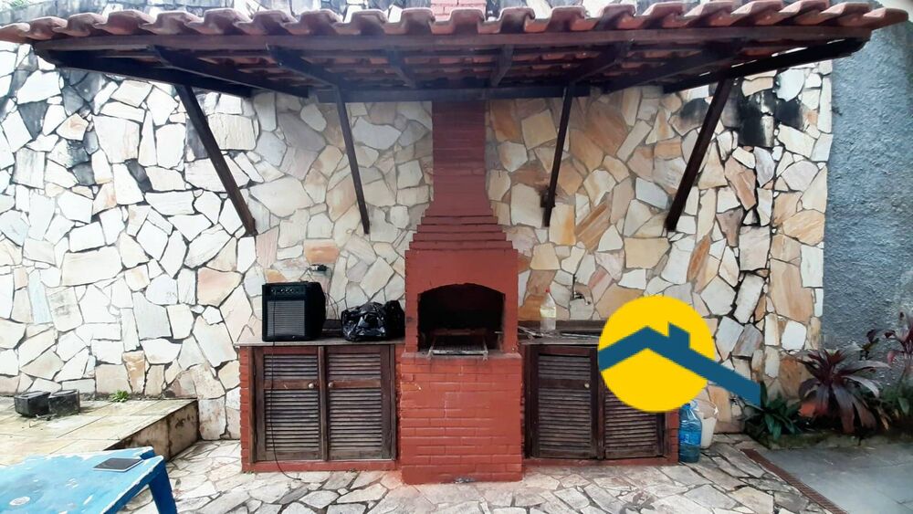 Casa à venda com 5 quartos, 437m² - Foto 3