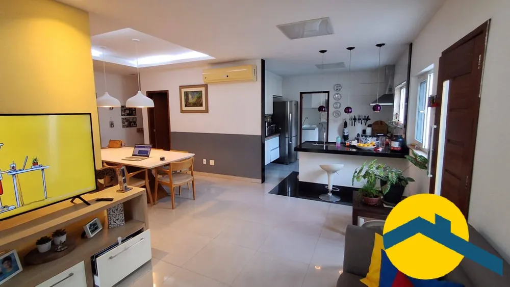 Casa, 4 quartos, 330 m² - Foto 1