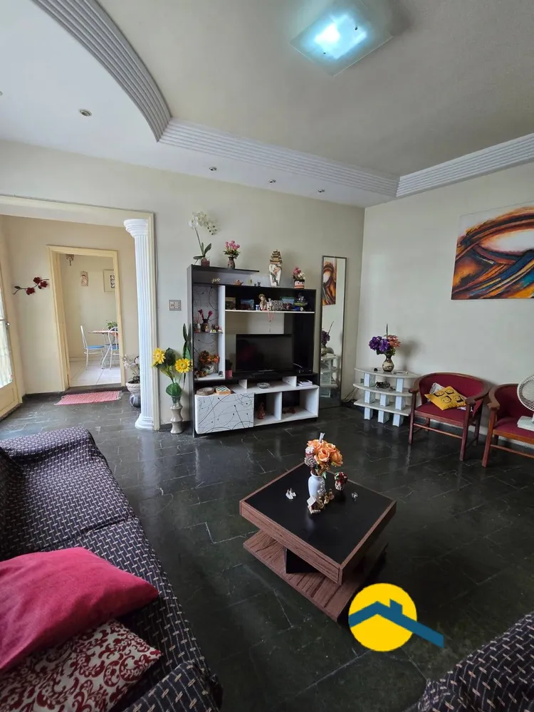 Casa, 4 quartos, 200 m² - Foto 2