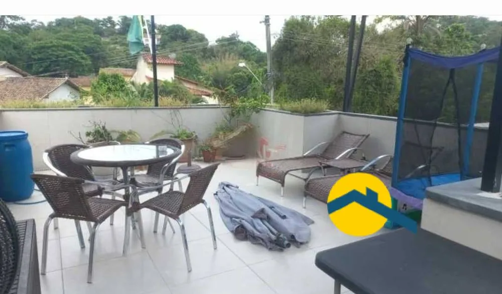 Casa, 3 quartos, 247 m² - Foto 2