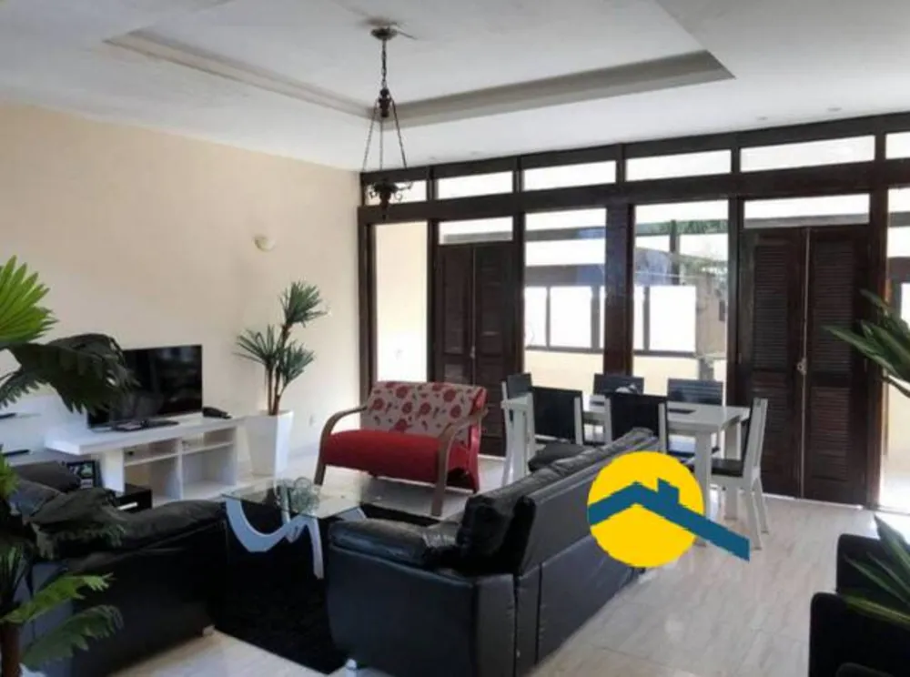 Casa, 4 quartos, 300 m² - Foto 2