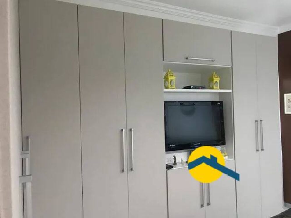 Casa, 3 quartos, 220 m² - Foto 1