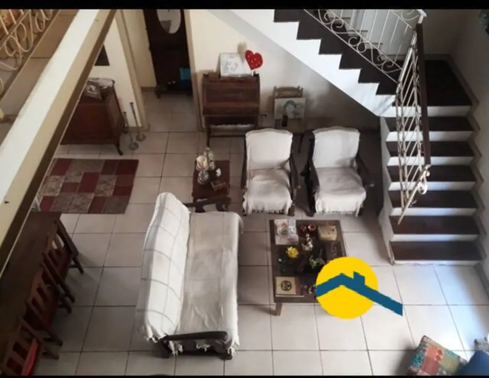 Casa, 5 quartos, 250 m² - Foto 4