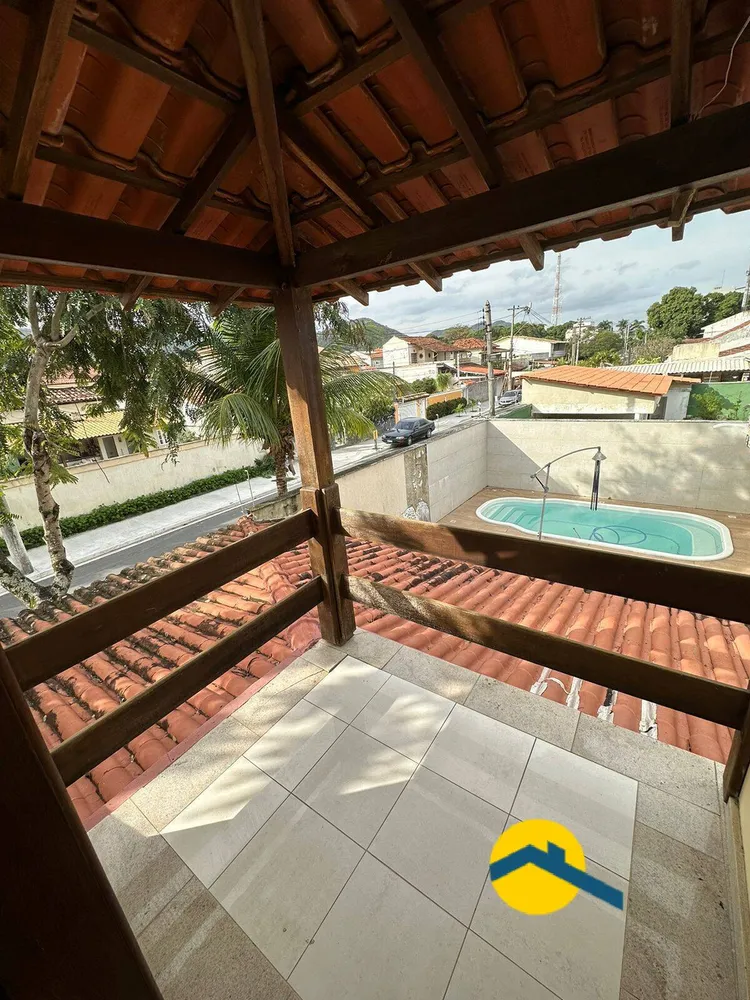 Casa, 3 quartos, 302 m² - Foto 1
