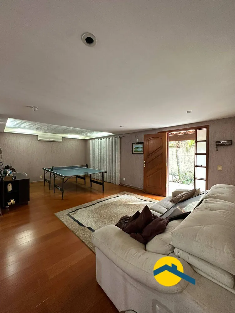 Casa, 3 quartos, 302 m² - Foto 3