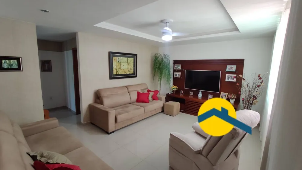 Casa, 3 quartos, 260 m² - Foto 1