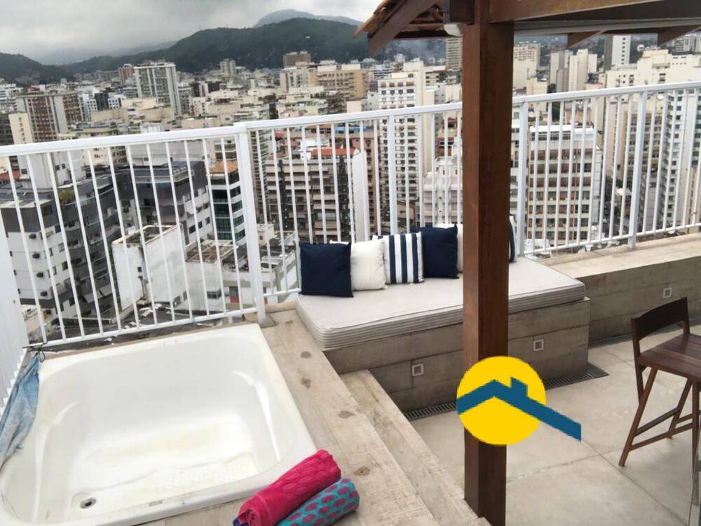 Cobertura, 3 quartos, 185 m² - Foto 2