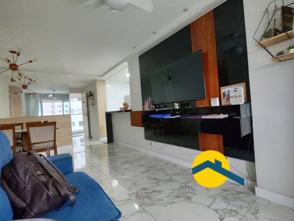 Apartamento à venda com 2 quartos, 80m² - Foto 1