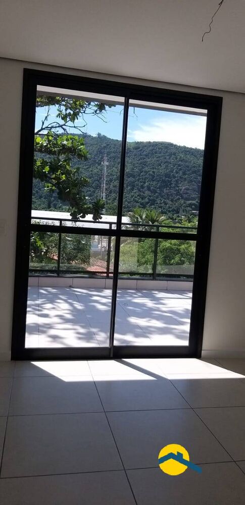 Cobertura à venda com 2 quartos, 219m² - Foto 1