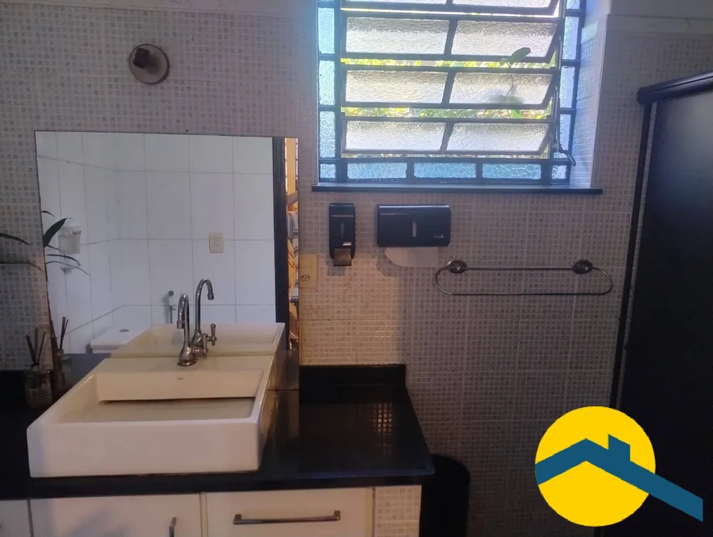 Casa, 6 quartos, 240 m² - Foto 15
