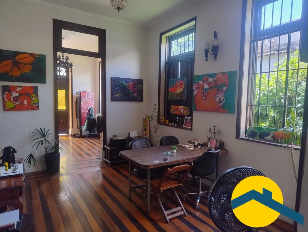 Casa, 6 quartos, 240 m² - Foto 5