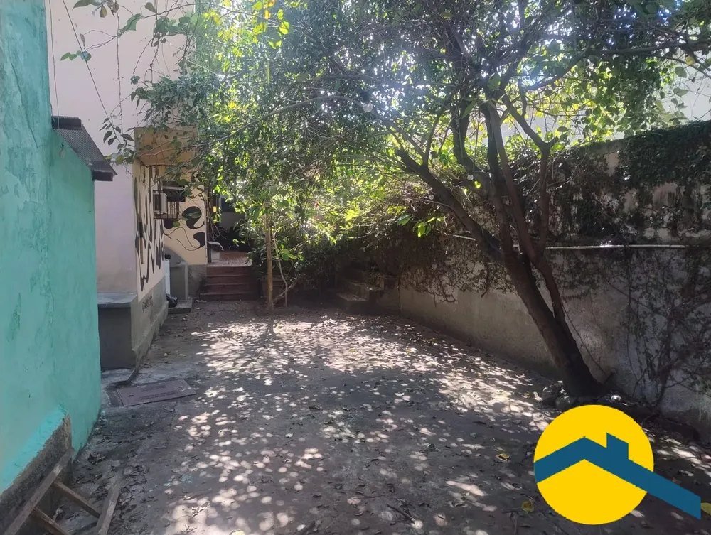 Casa, 6 quartos, 240 m² - Foto 30