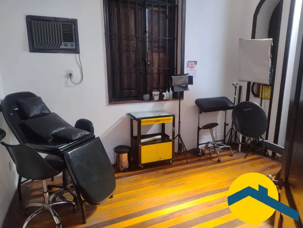 Casa, 6 quartos, 240 m² - Foto 13