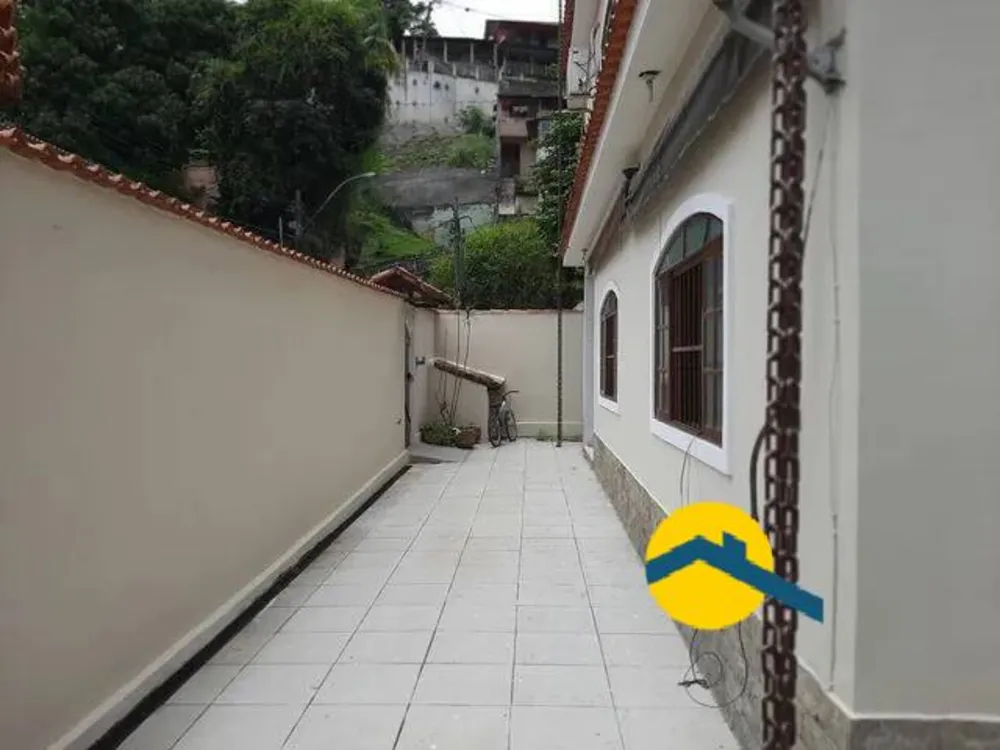 Casa, 4 quartos, 210 m² - Foto 12