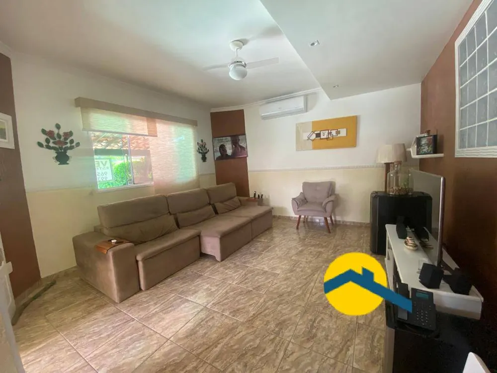 Casa, 3 quartos, 220 m² - Foto 1