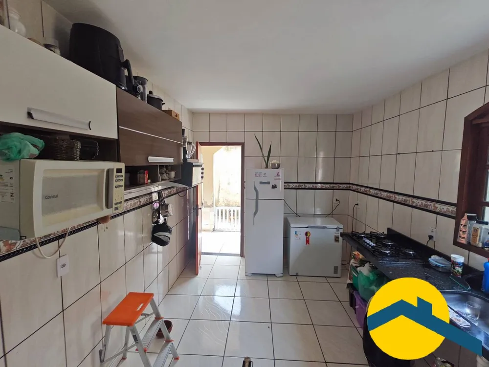 Casa, 2 quartos, 180 m² - Foto 1