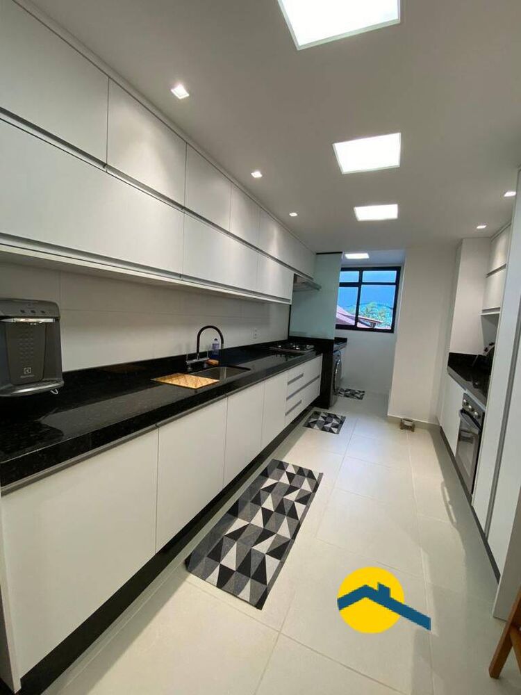 Apartamento à venda com 3 quartos, 111m² - Foto 1