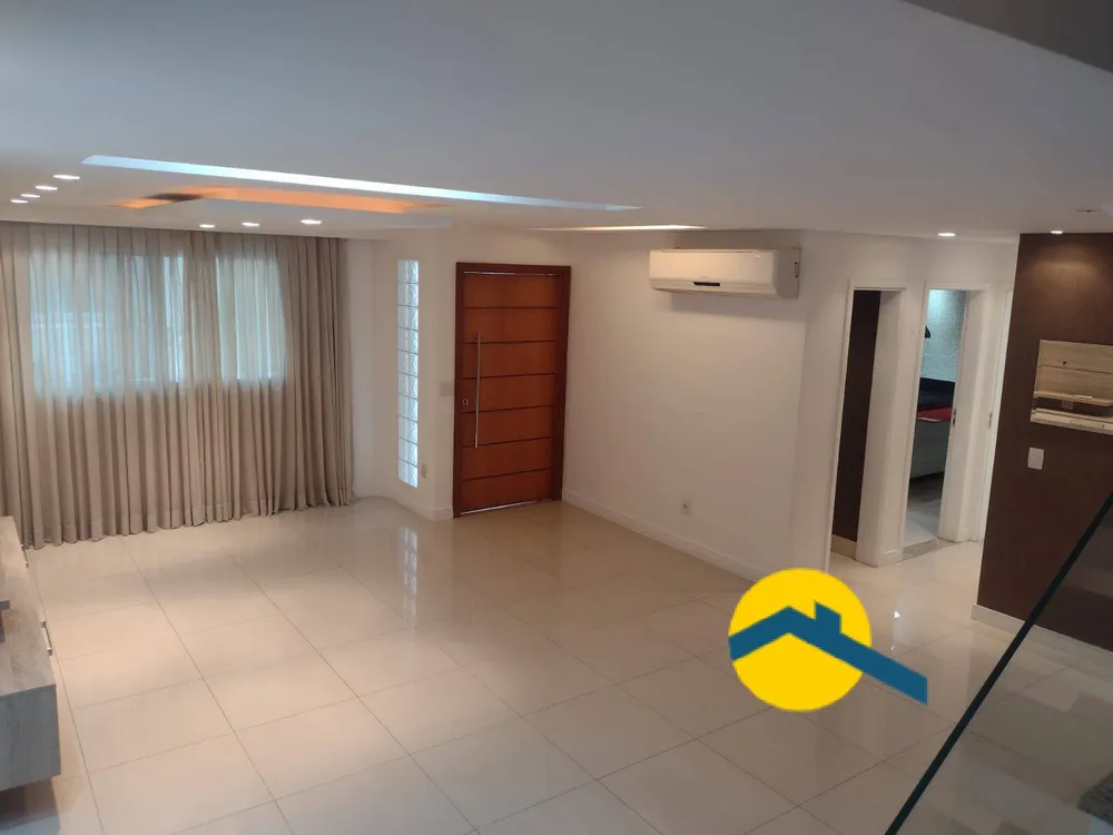 Casa, 4 quartos, 196 m² - Foto 2