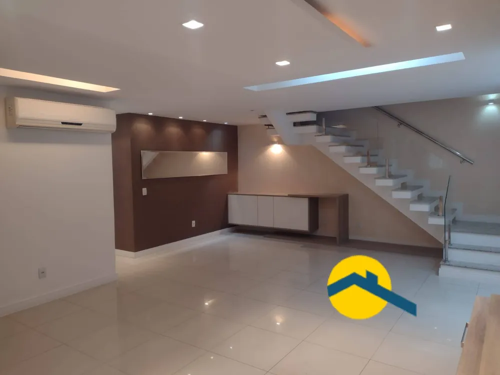 Casa, 4 quartos, 196 m² - Foto 1