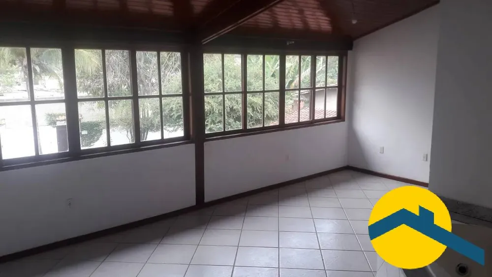 Casa, 3 quartos, 195 m² - Foto 2