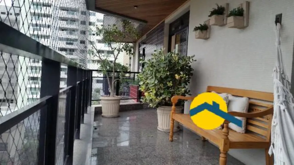 Apartamento, 3 quartos, 215 m² - Foto 1