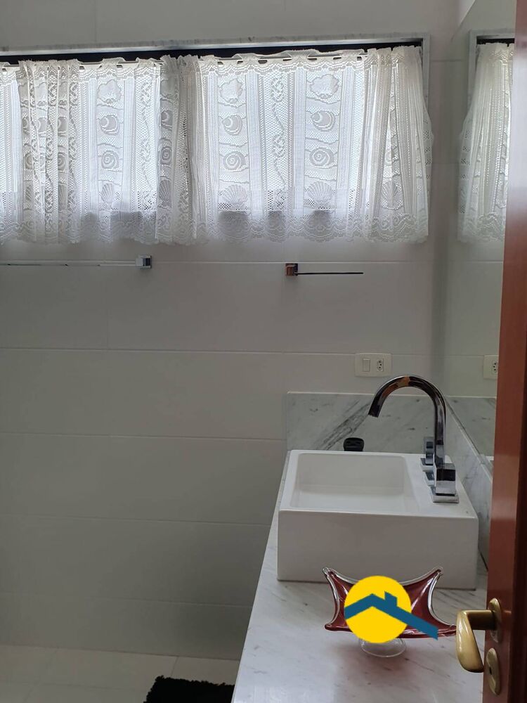 Apartamento, 3 quartos, 215 m² - Foto 2