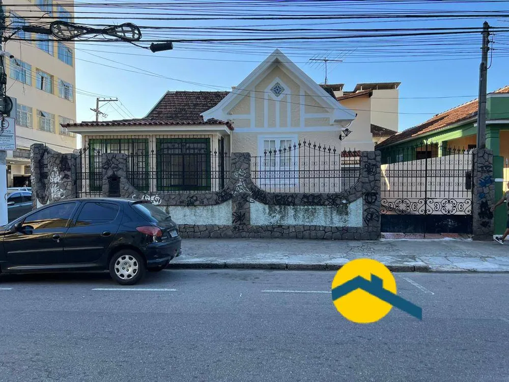 Casa, 3 quartos, 240 m² - Foto 4