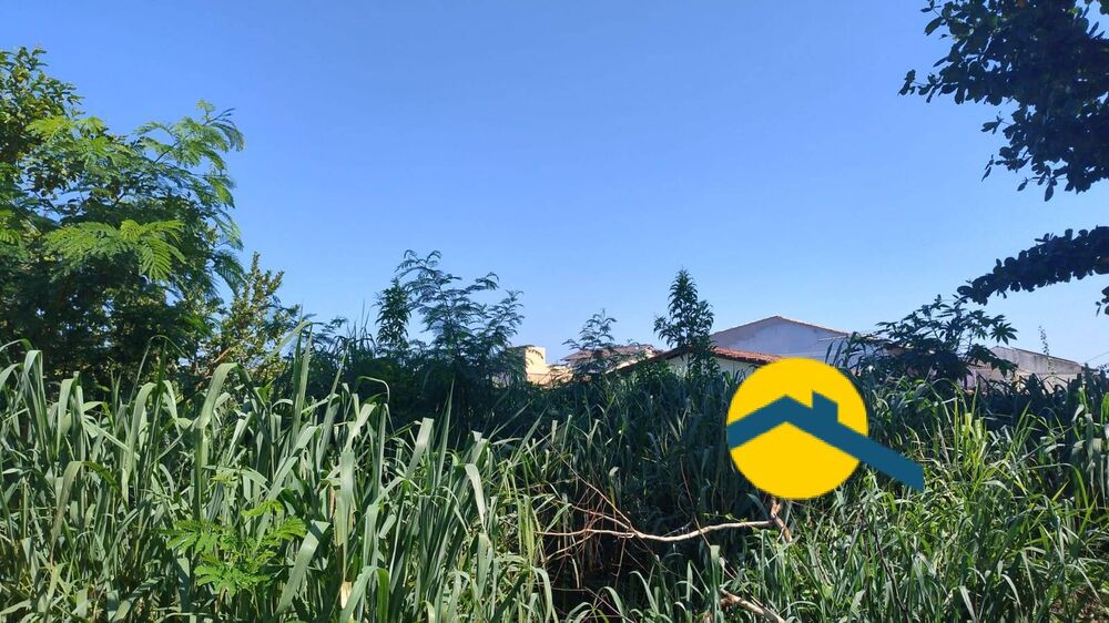 Terreno à venda, 360m² - Foto 1