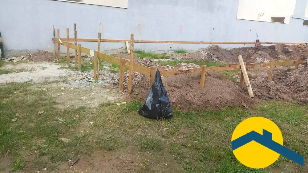 Terreno, 180 m² - Foto 1