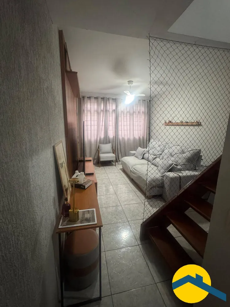 Casa, 3 quartos, 200 m² - Foto 1