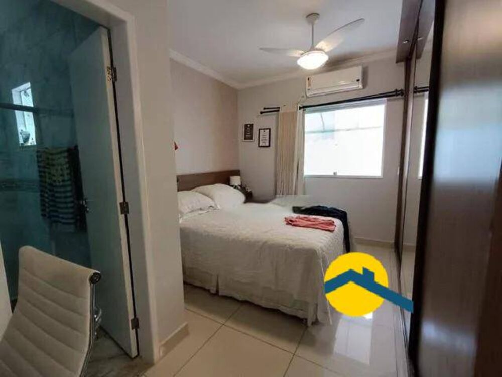 Casa à venda com 3 quartos, 160m² - Foto 2