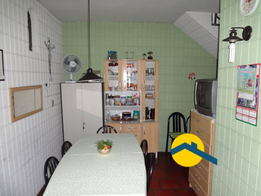 Casa, 6 quartos, 420 m² - Foto 2