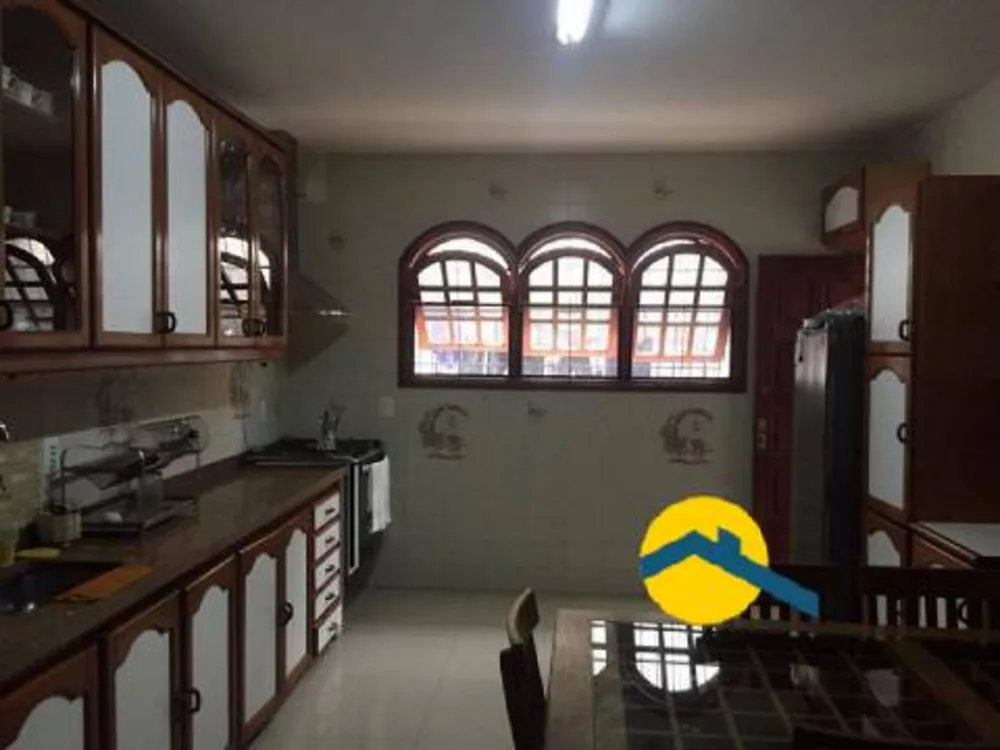 Casa, 4 quartos, 205 m² - Foto 8
