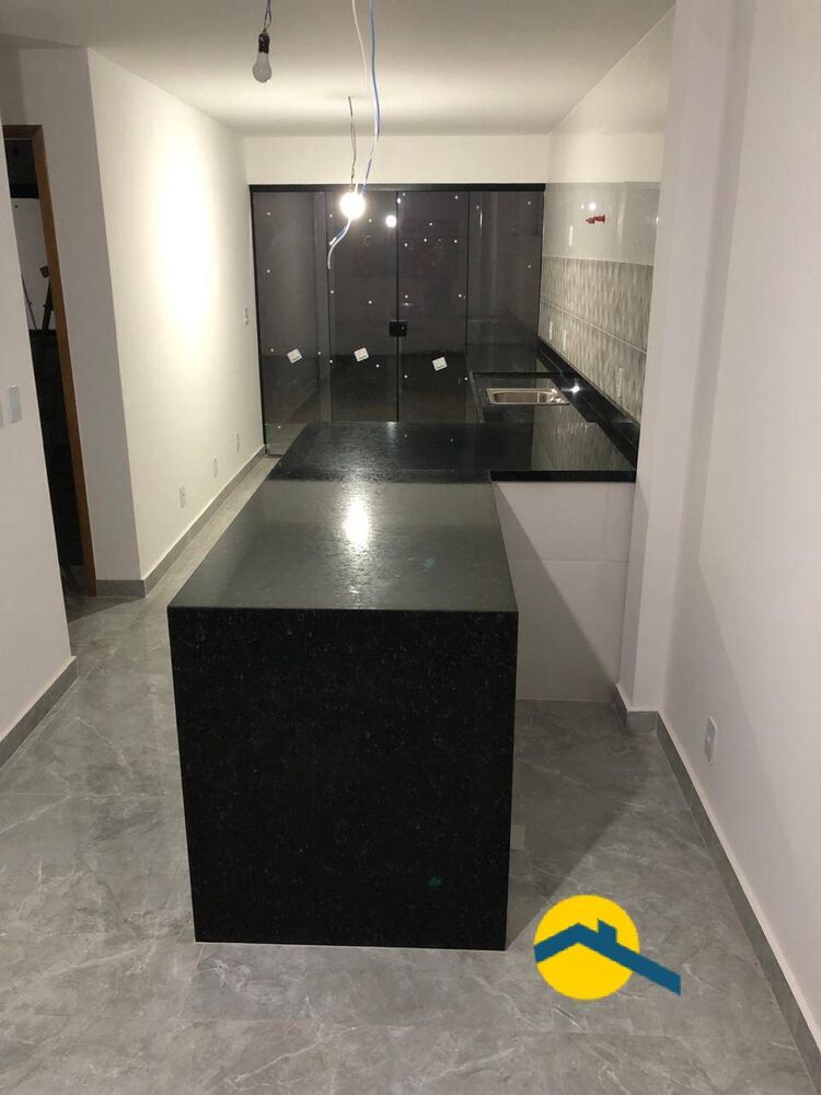 Casa à venda com 4 quartos, 140m² - Foto 1