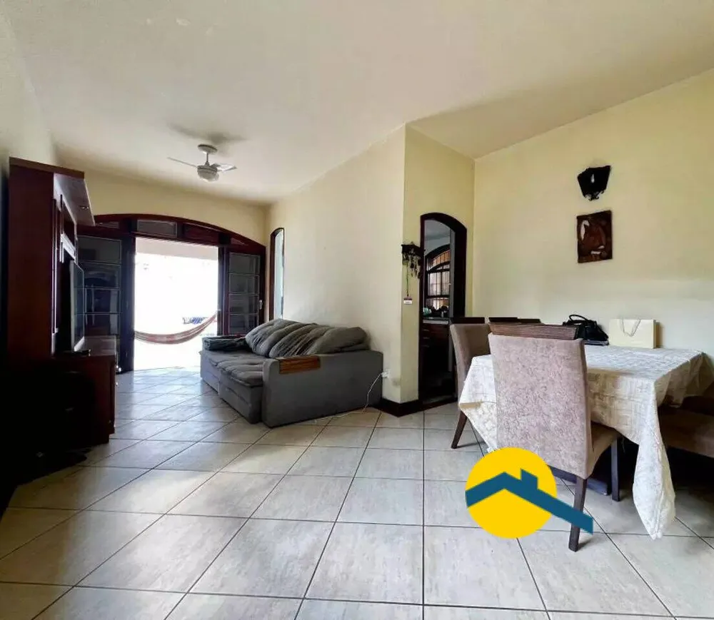Casa, 4 quartos, 195 m² - Foto 3